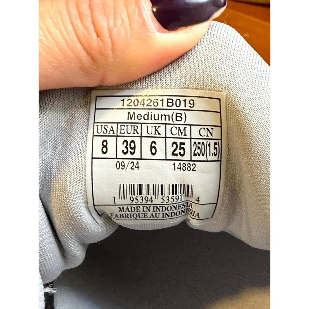 Brooks Adrenaline GTS 24 1204261B019 Athletic Sneaker Womens 8B Gray Mesh Sports